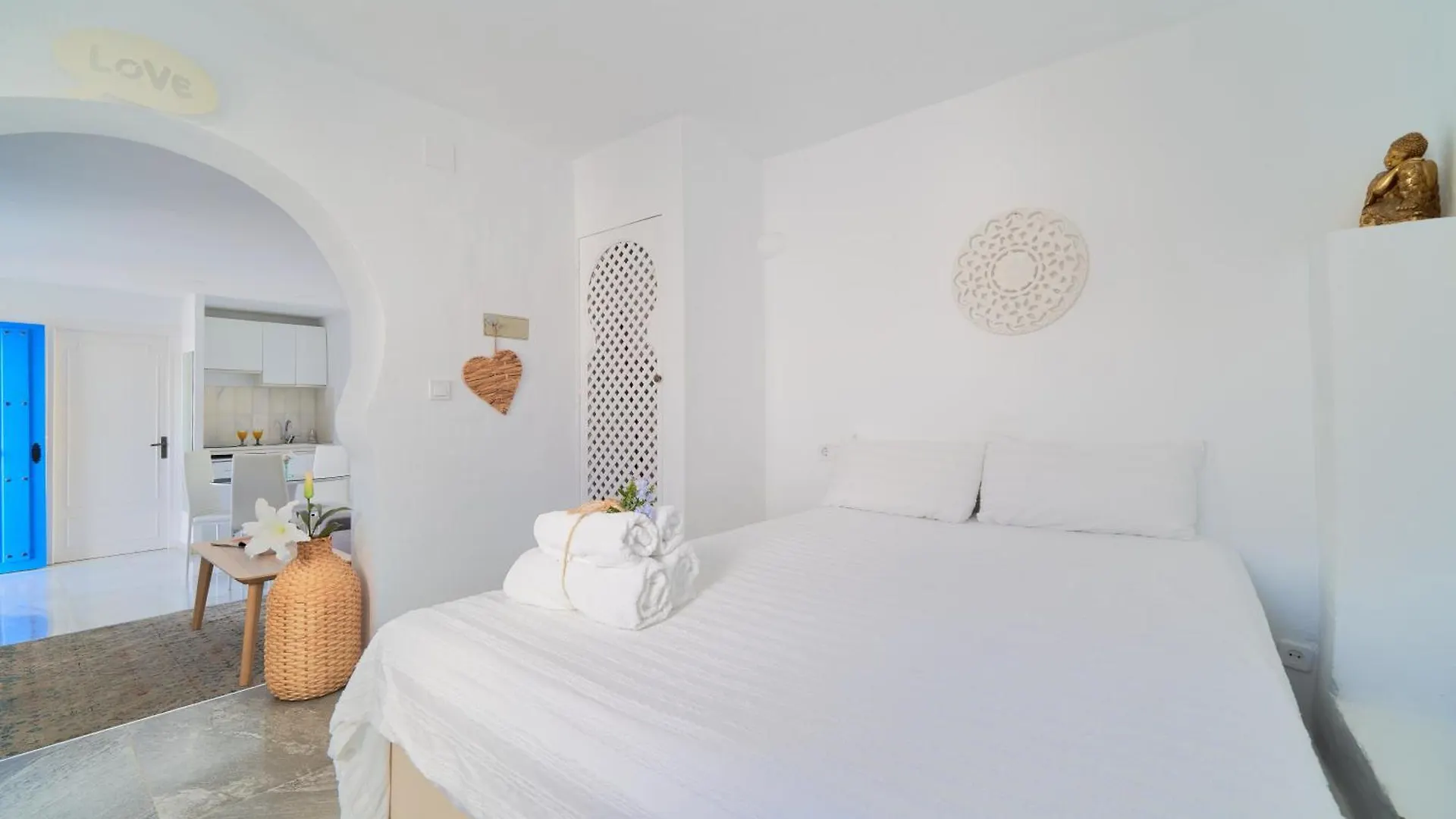 Andalusian Riad Salt Pool Bliss Torremolinos 0*,